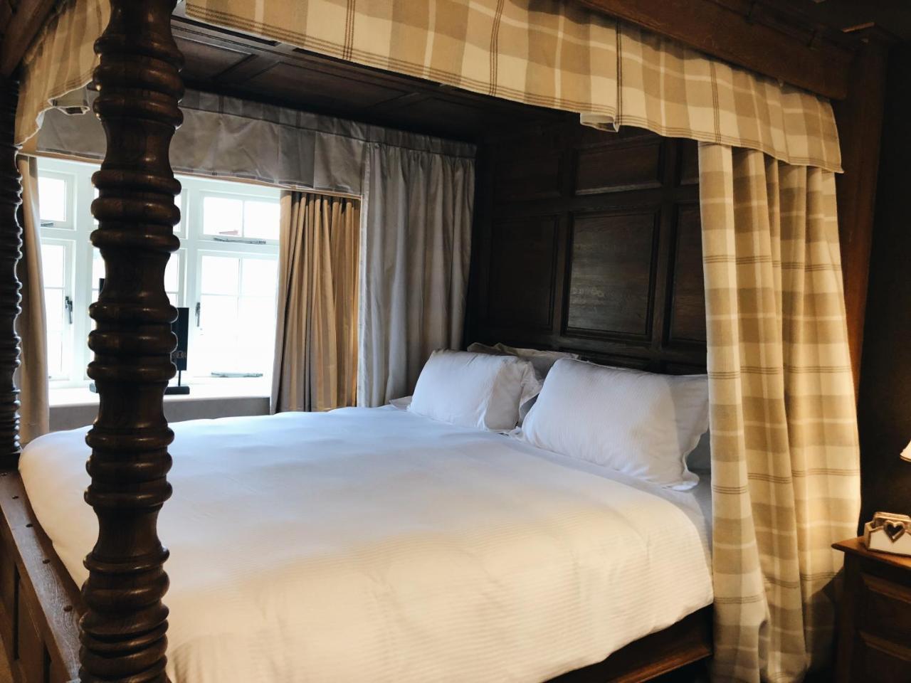 The Houblon Arms 5* Grantham