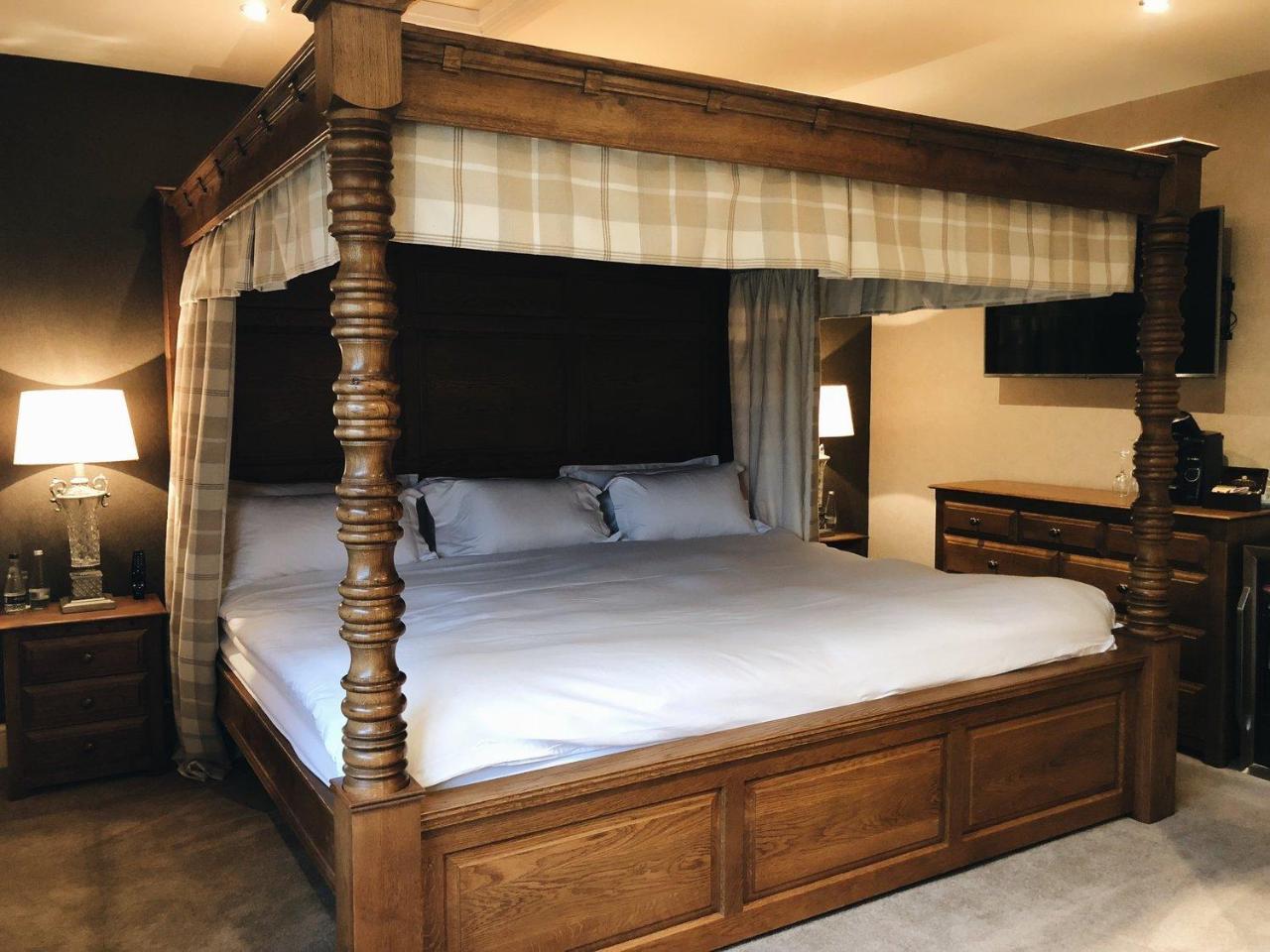 The Houblon Arms Hotel 5*